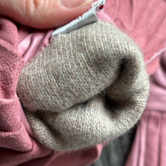NWT- Shaneen Huxham Genuine Leather Ruffle Cuff Pink Gloves- Size 6.5 - Picture 7 of 15